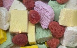 Quru dondurmanın zərərləri – Alarkən diqqətli olun – AÇIQLAMA