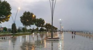 Bakıya intensiv yağış, dağlıq ərazilərə qar yağır – FAKTİKİ HAVA