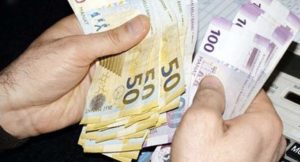 Azərbaycanda maaşın ödənilməsi ilə bağlı yeni qayda