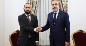 Hakan Fidan Ararat Mirzoyanla telefonla danışdı